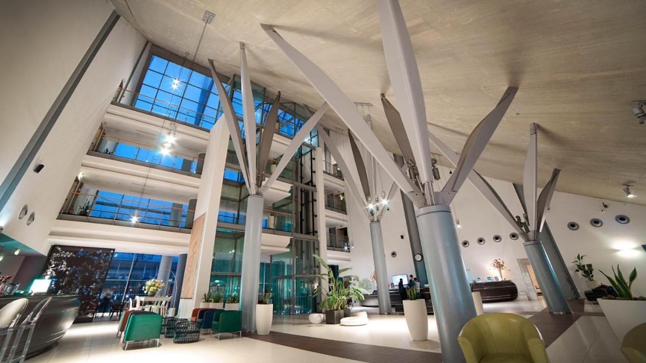 Holiday Inn Nola - Naples Vulcano Buono By Ihg Exterior foto